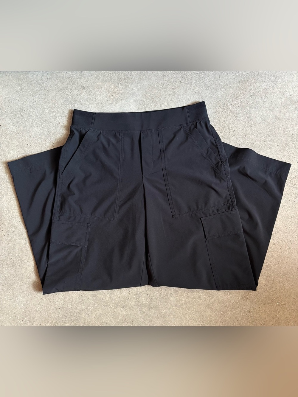 Athleta “Brooklyn” lightweight wide leg pants, black, Sz P8 - Picture 3 of 5